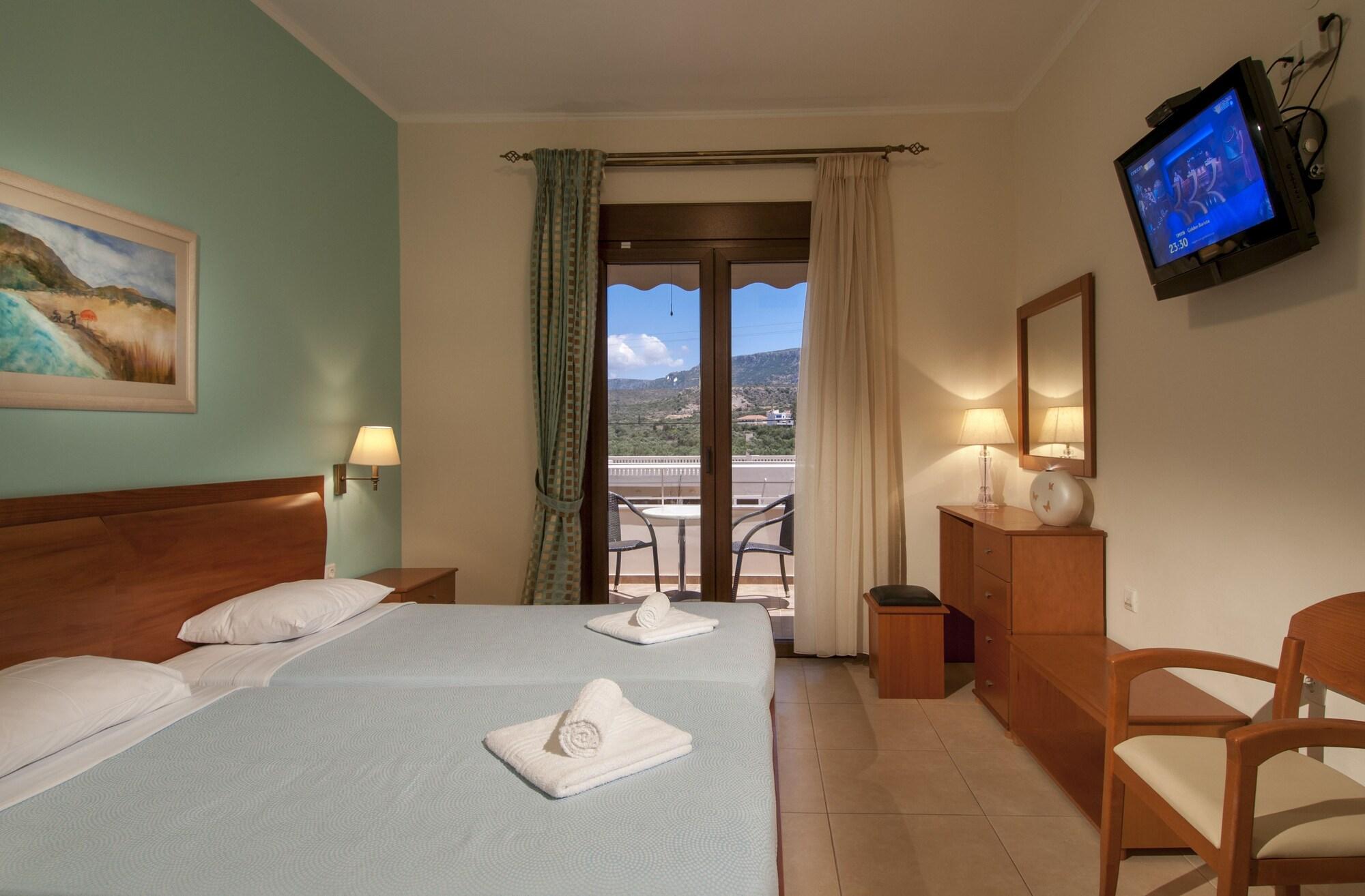 Kyniska Hotel Plítra Dış mekan fotoğraf