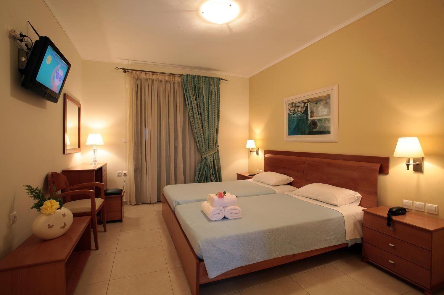 Kyniska Hotel Plítra Dış mekan fotoğraf
