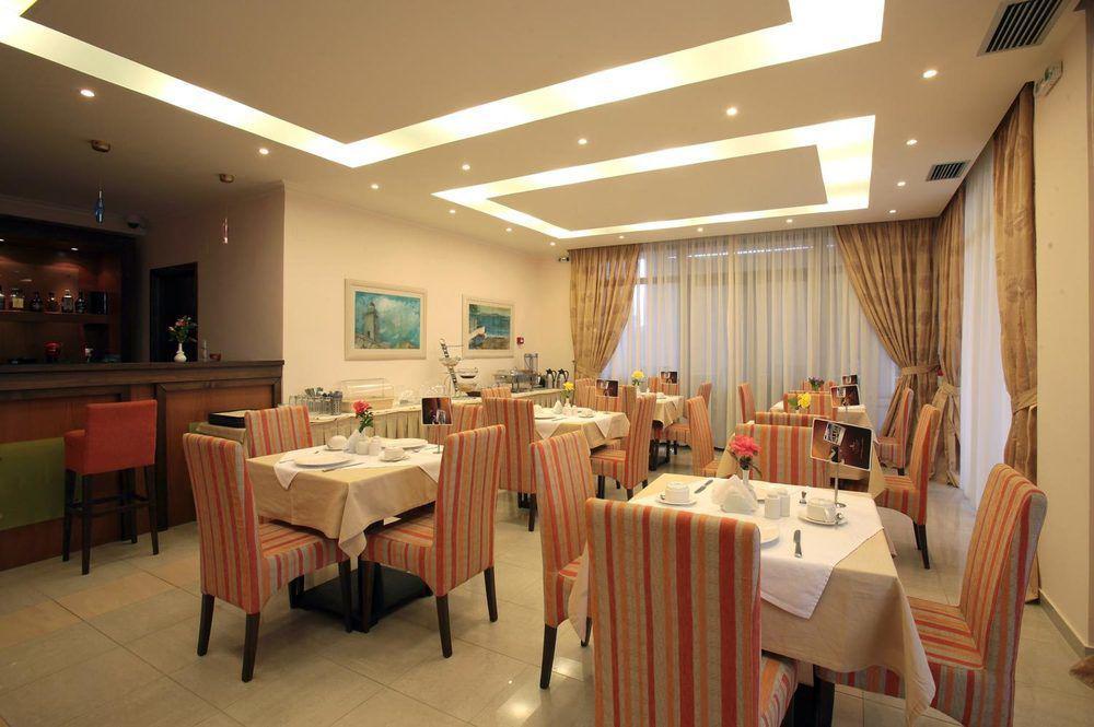 Kyniska Hotel Plítra Dış mekan fotoğraf