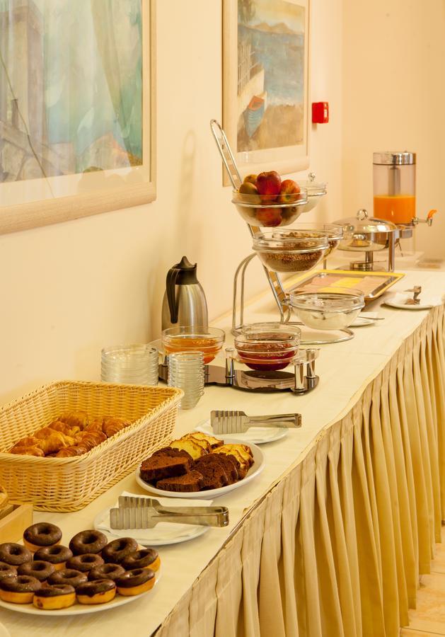 Kyniska Hotel Plítra Dış mekan fotoğraf
