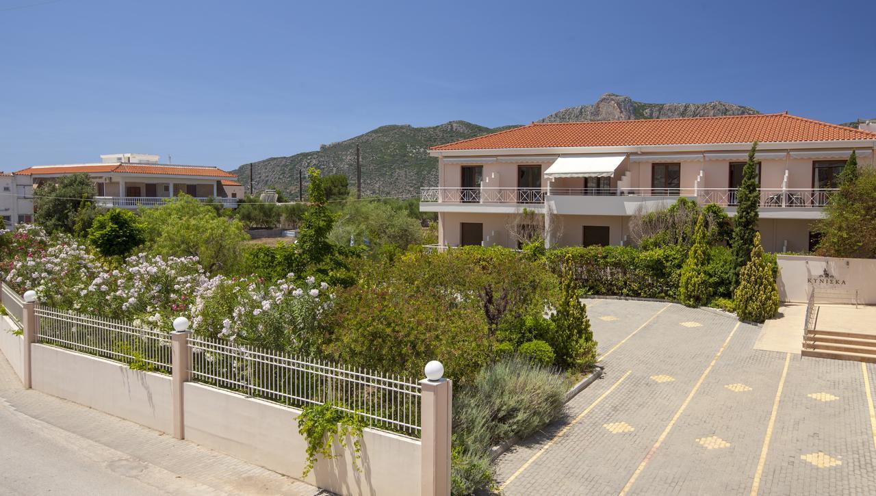 Kyniska Hotel Plítra Dış mekan fotoğraf