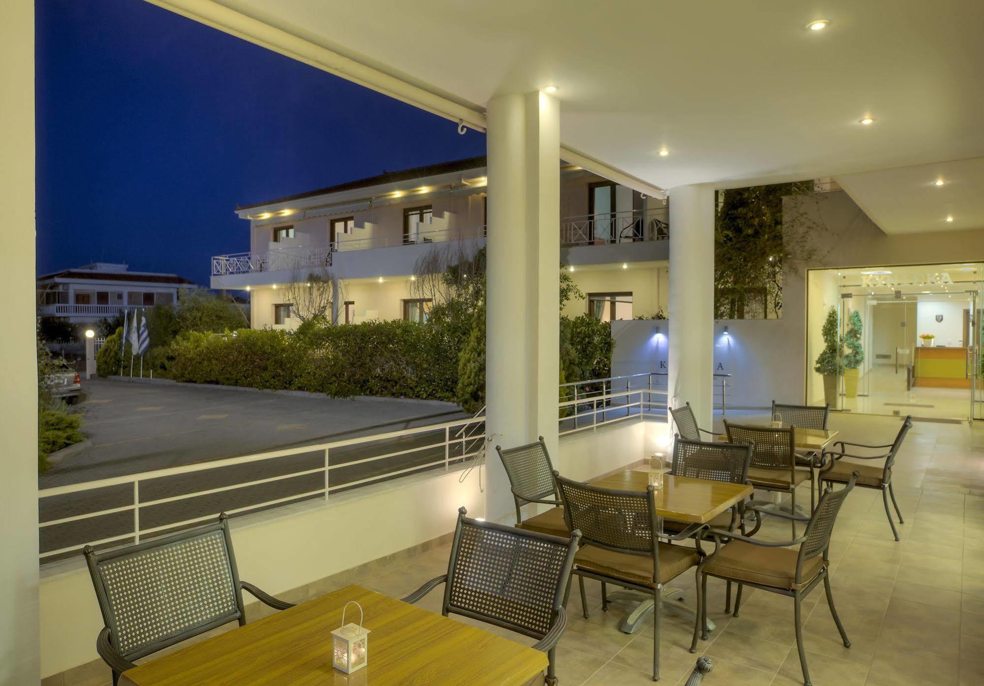 Kyniska Hotel Plítra Dış mekan fotoğraf