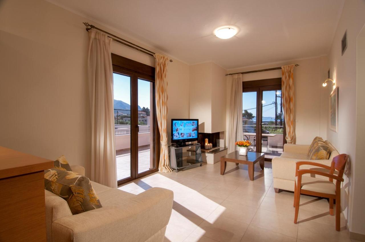 Kyniska Hotel Plítra Dış mekan fotoğraf